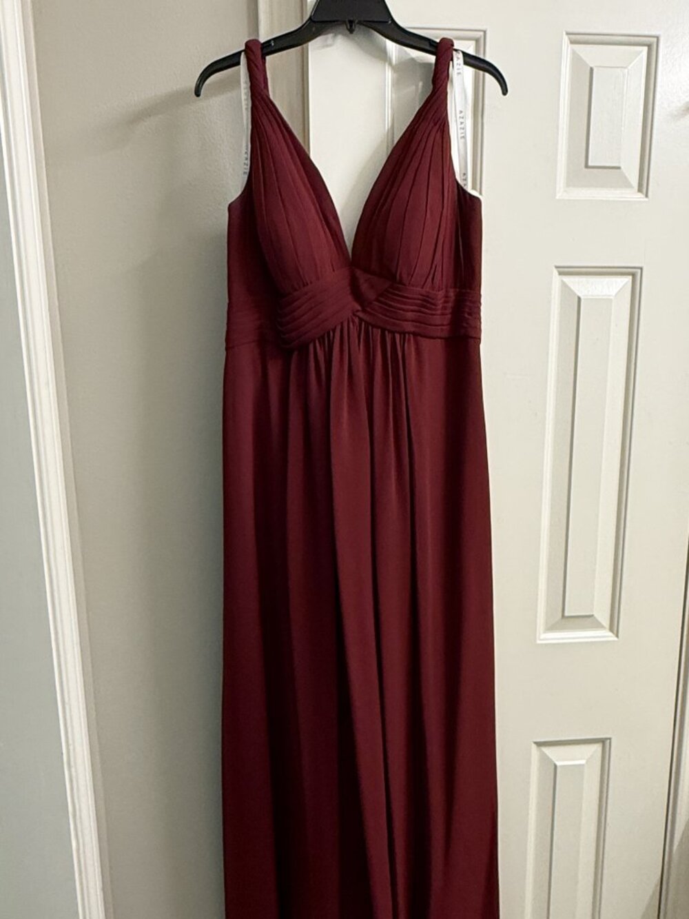Azazie Maren Bridesmaid Dress A-Line Pleated Chiffon Size 16 Color: Cabernet